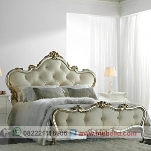 Dipan tempat tidur ukiran mewah elegan model klasik warna emas