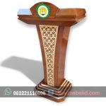 Mimbar Podium Pidato Untuk Sekolahan dan Lembaga Pemerintahan Bahan Kayu Jati Motif Ukiran Bunga